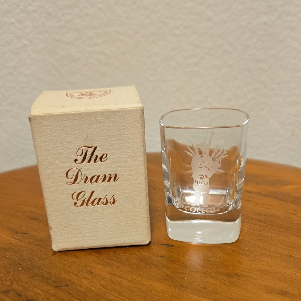 NIB, Burns Crystal Dram Glass, Handcrafted in Scotland, Shot Glass